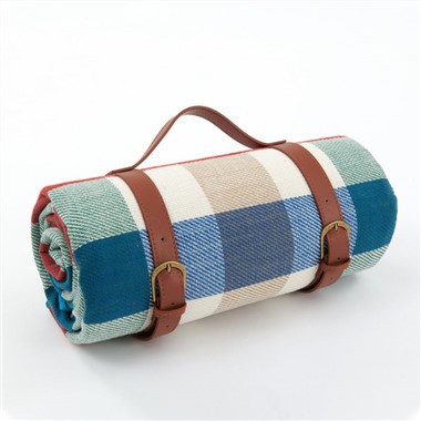 Piknik uchun yig'ma adyol